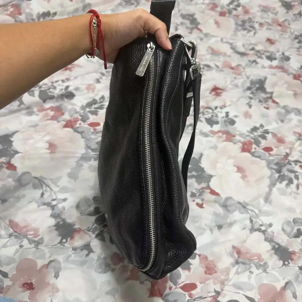 Michael Kors Chandler Large Leather Convertible Shoulder Hobo Bag in Black